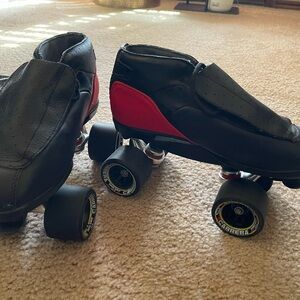 Riedell brand / Carrera wheels Black and Red Roller Skates leather professional